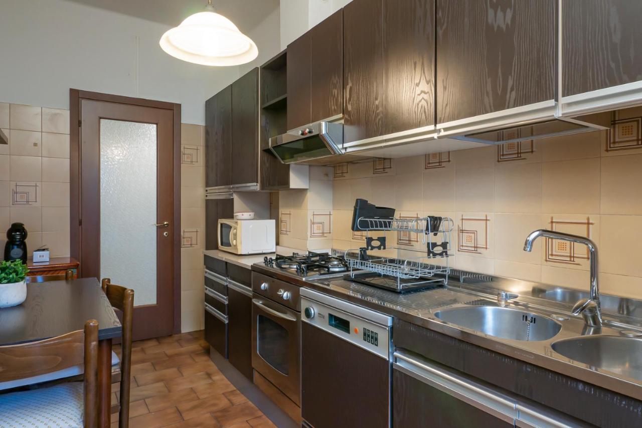 Cozy Apartment Treviso 31 Milano Exteriör bild