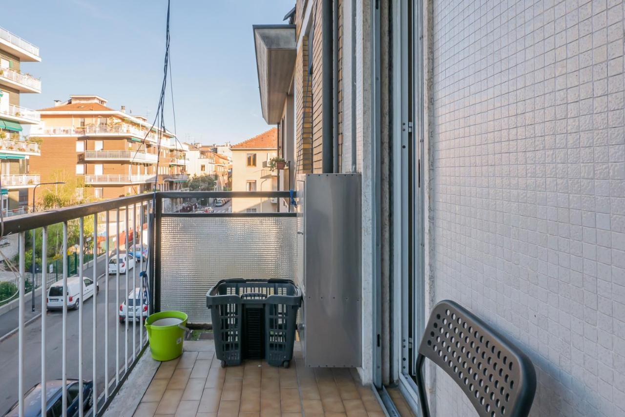 Cozy Apartment Treviso 31 Milano Exteriör bild